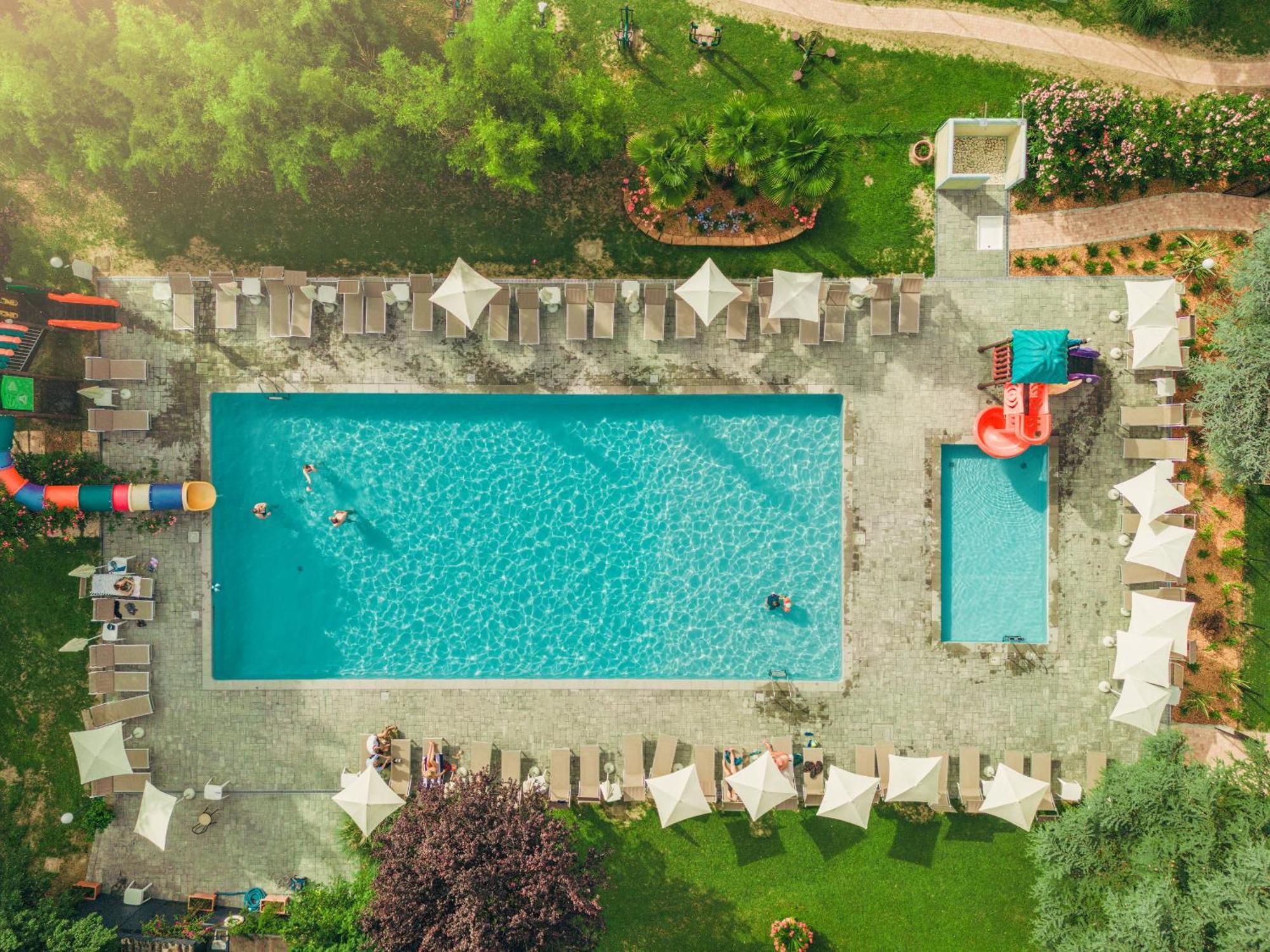 Park Residence Il Gabbiano Moniga del Garda Exterior photo