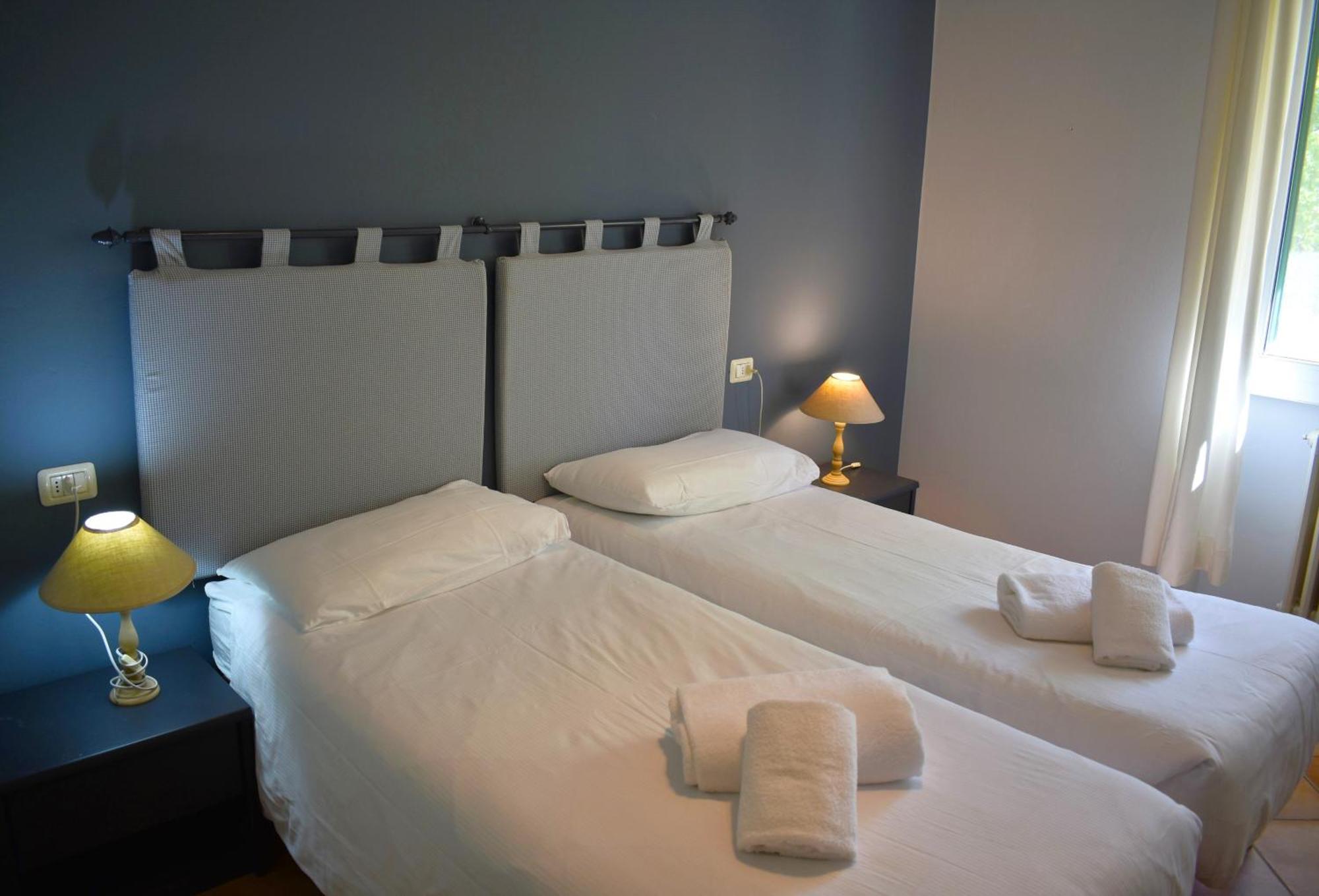 Park Residence Il Gabbiano Moniga del Garda Room photo